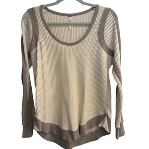 Free People Size Small Waffle Knit Long Sleeve Top Off White with Taupe / Gray